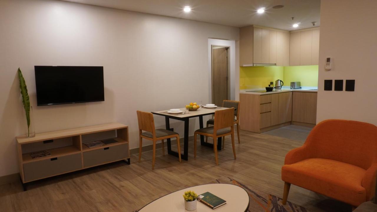 Citadines Amigo Iloilo Hotel Bagian luar foto